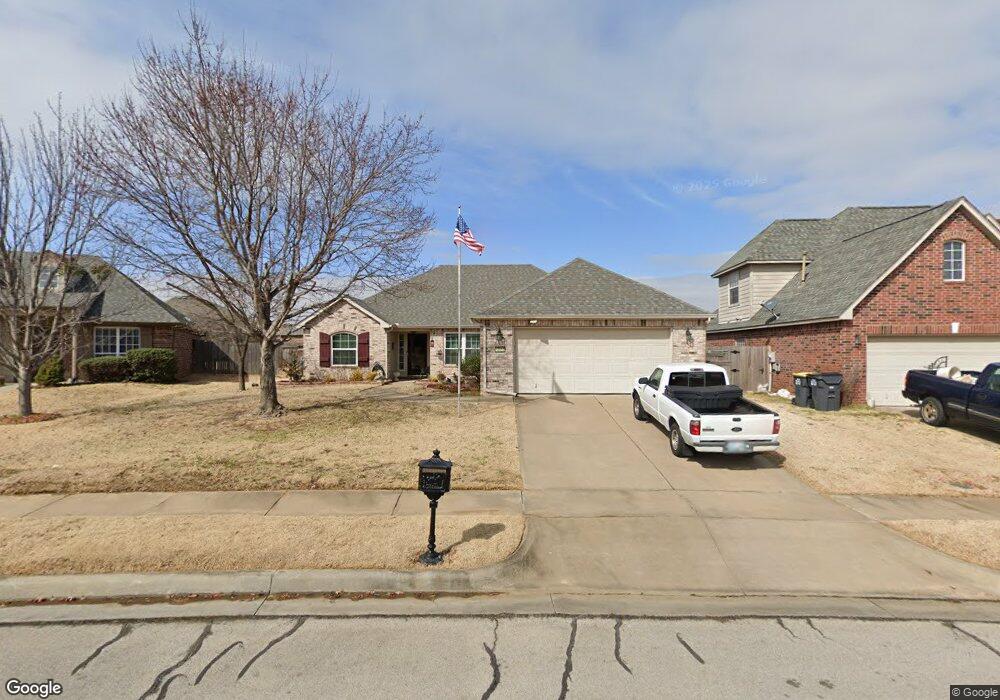 12512 S Cedar Ave, Jenks, OK 74037 - photo 1