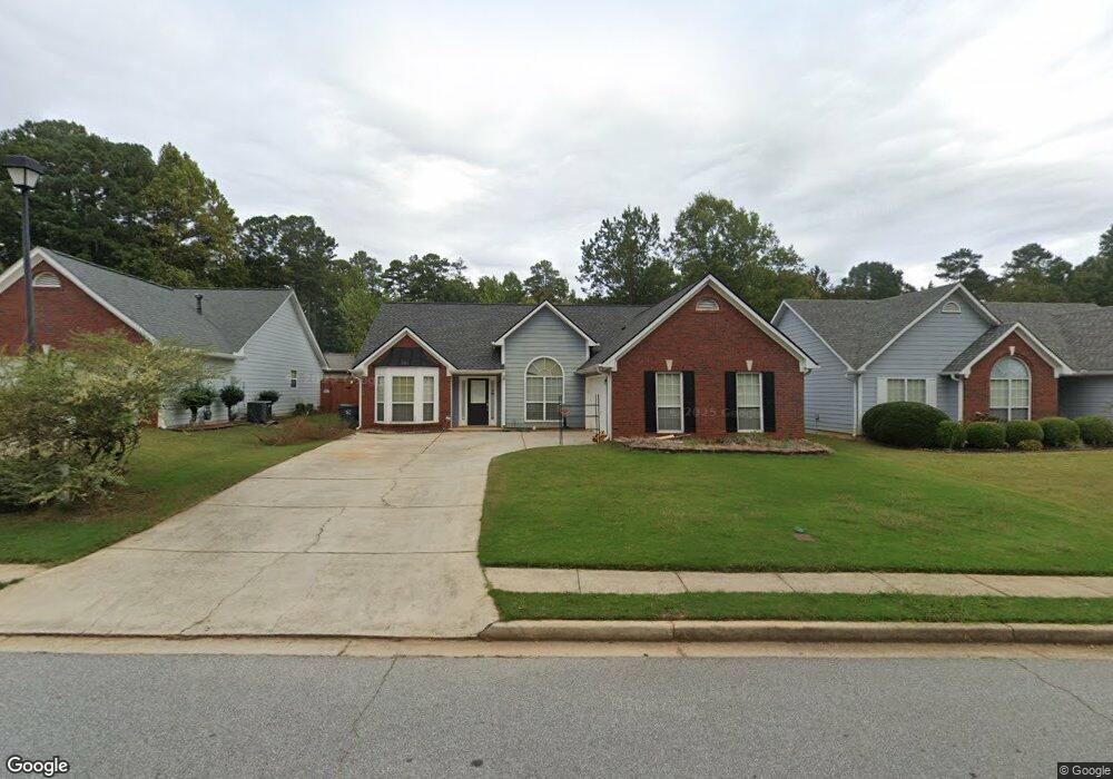 725 Peachtree Trails Dr, Suwanee, GA 30024 - photo 1