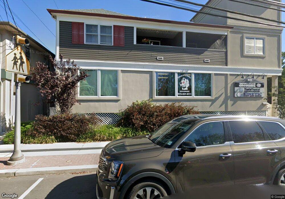 1034 Mcbride Ave, Woodland Park, NJ 07424 - photo 1