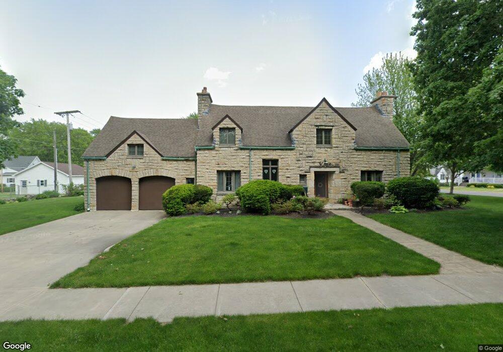 201 N Madison St, Nappanee, IN 46550 - photo 1