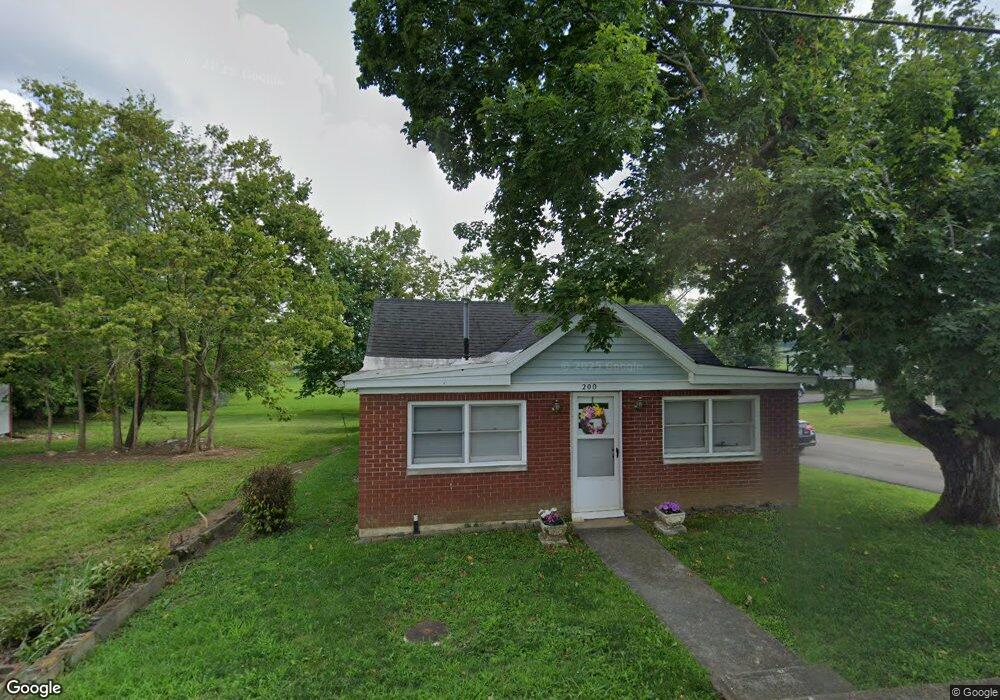 202 E Mill St, Burgin, KY 40310 - photo 1