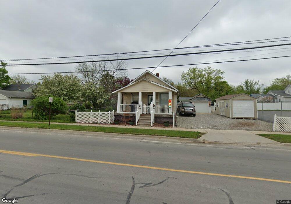 721 E Beecher St, Adrian, MI 49221 - photo 1