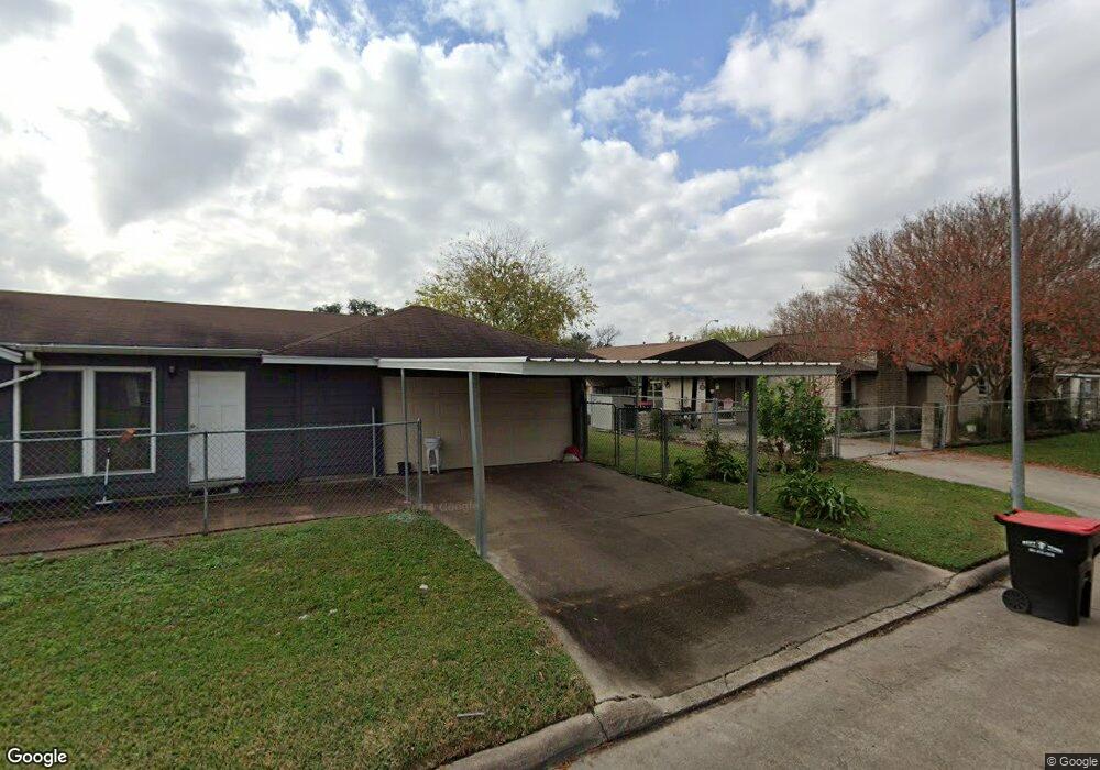 10559 Summerbrook Dr, Houston, TX 77038 - photo 1