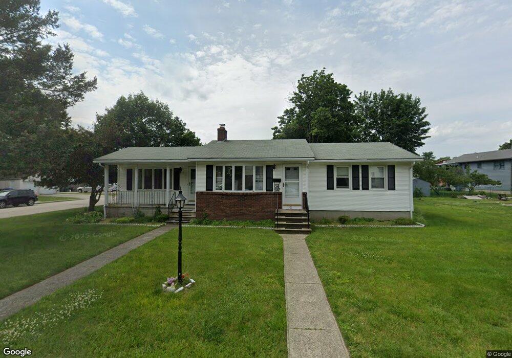 21 Netop Dr, Providence, RI 02907 - photo 1