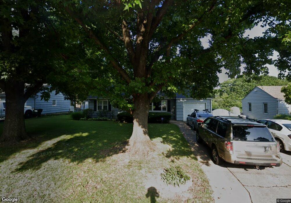 6532 Switzer St, Shawnee, KS 66203 - photo 1