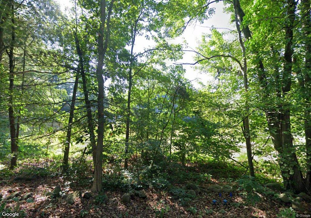 14 Bates Rd, MerriMacK, NH 03054 - photo 1