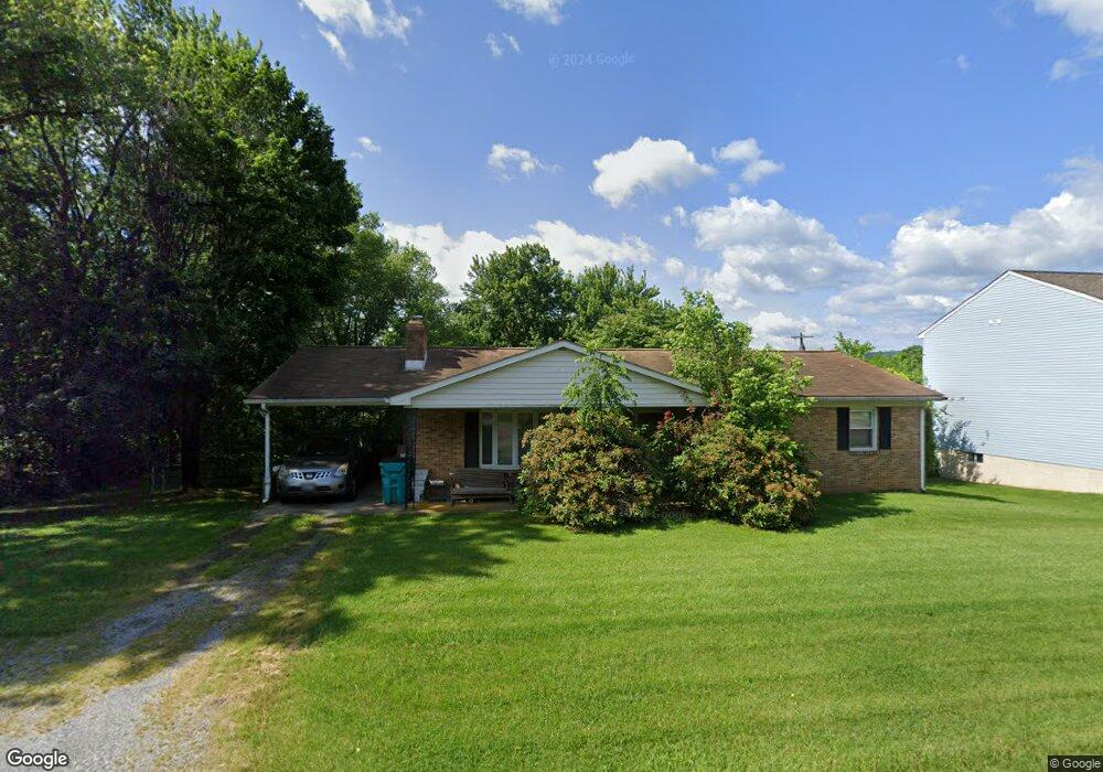 809 Tritapoe Dr, Knoxville, MD 21758 - photo 1