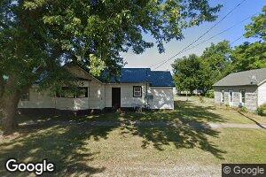 202 1st St N, Hazleton, IA 50641