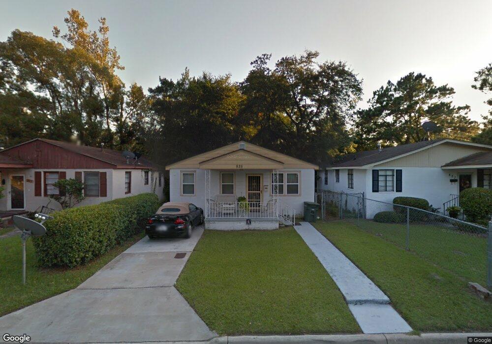 825 W 50th St, Savannah, GA 31405 - photo 1