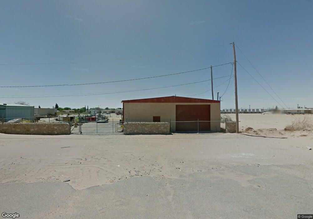 1558 Oxbow Dr, Horizon City, TX 79928 - photo 1