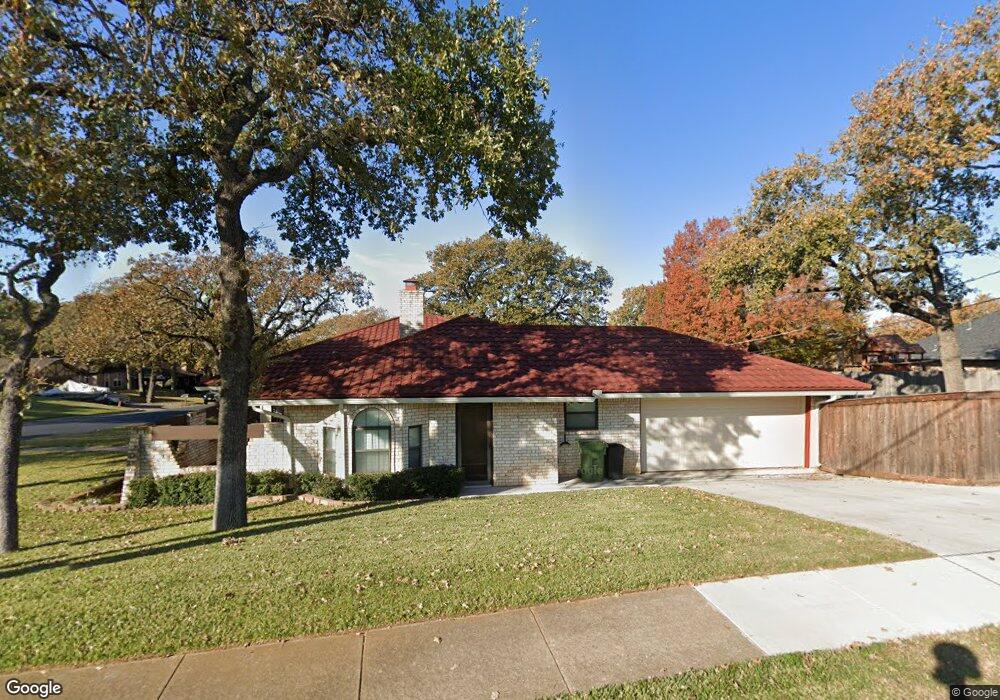 400 Stonehenge Dr, Hurst, TX 76054 - photo 1