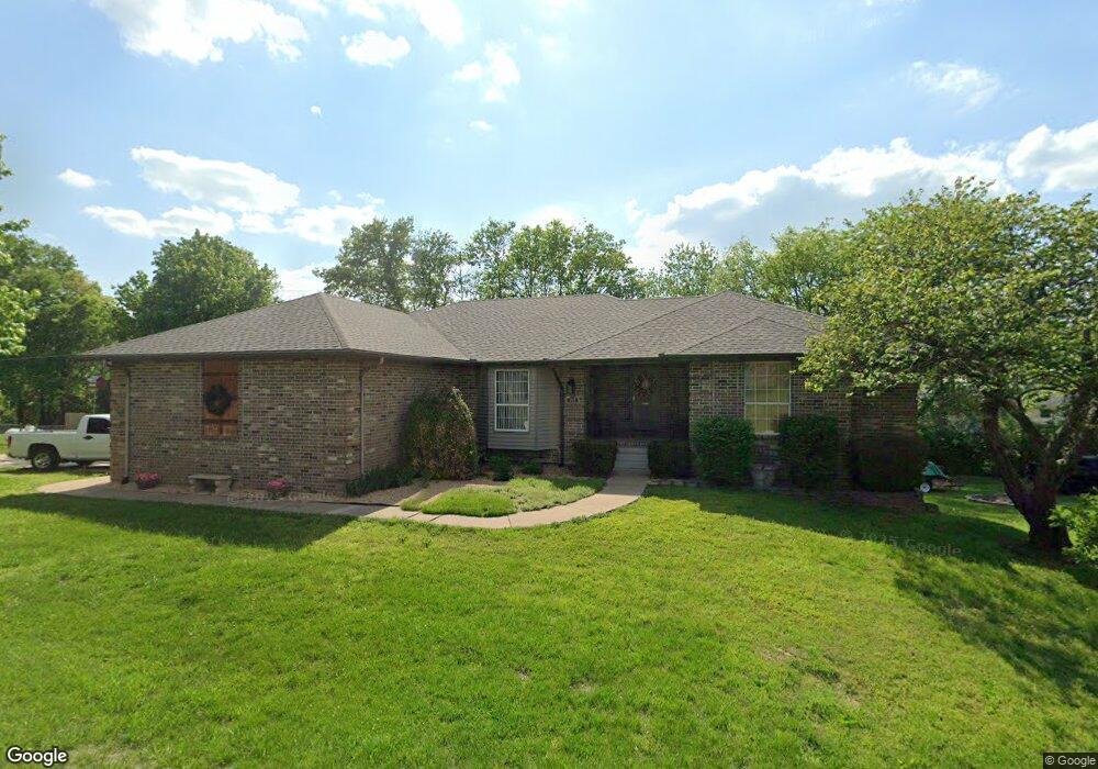 705 N 39th St, Nixa, MO 65714 - photo 1