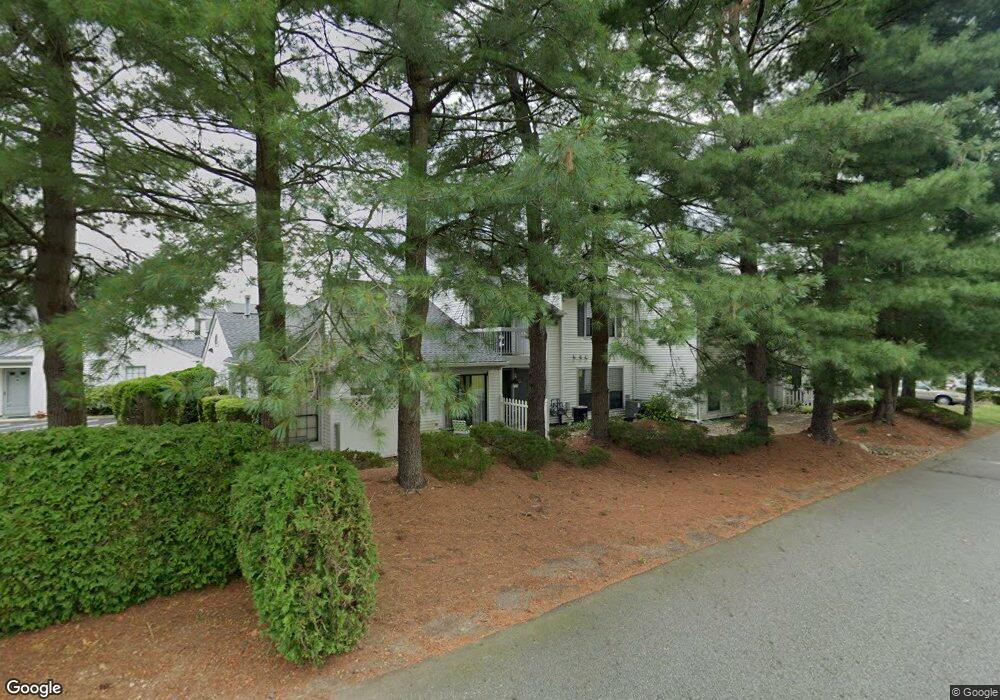 93 Konight Ct, Mahwah, NJ 07430 - photo 1