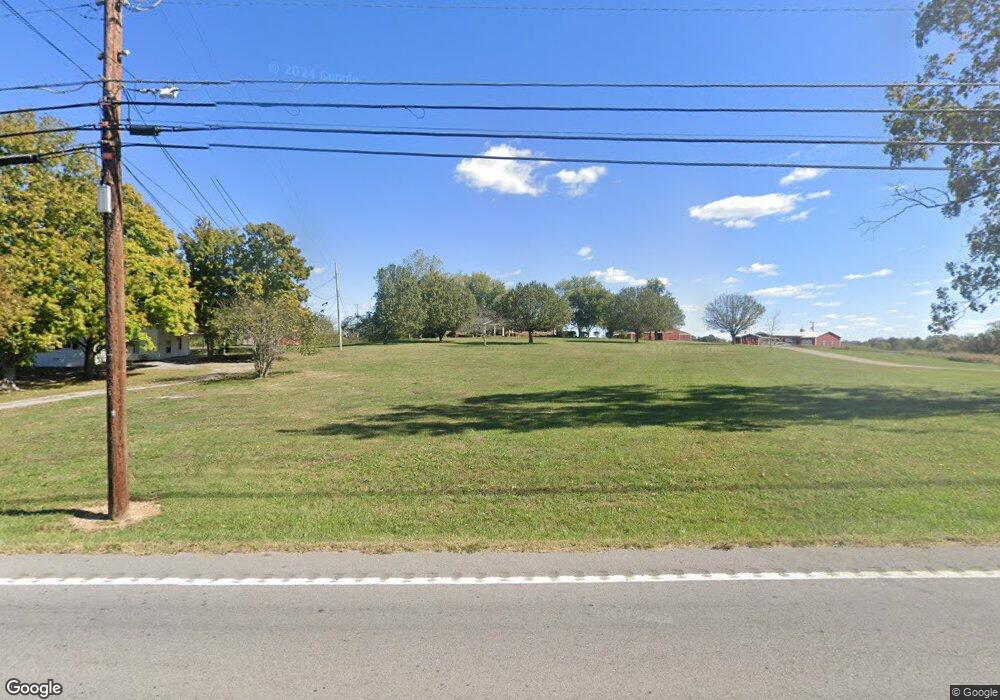 1915 S Cannon Blvd, Shelbyville, TN 37160 - photo 1