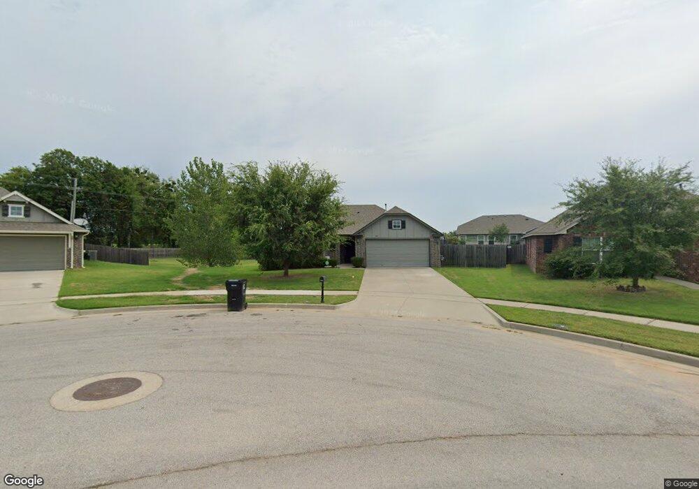 7207 S Laurel Place, Broken Arrow, OK 74011 - photo 1