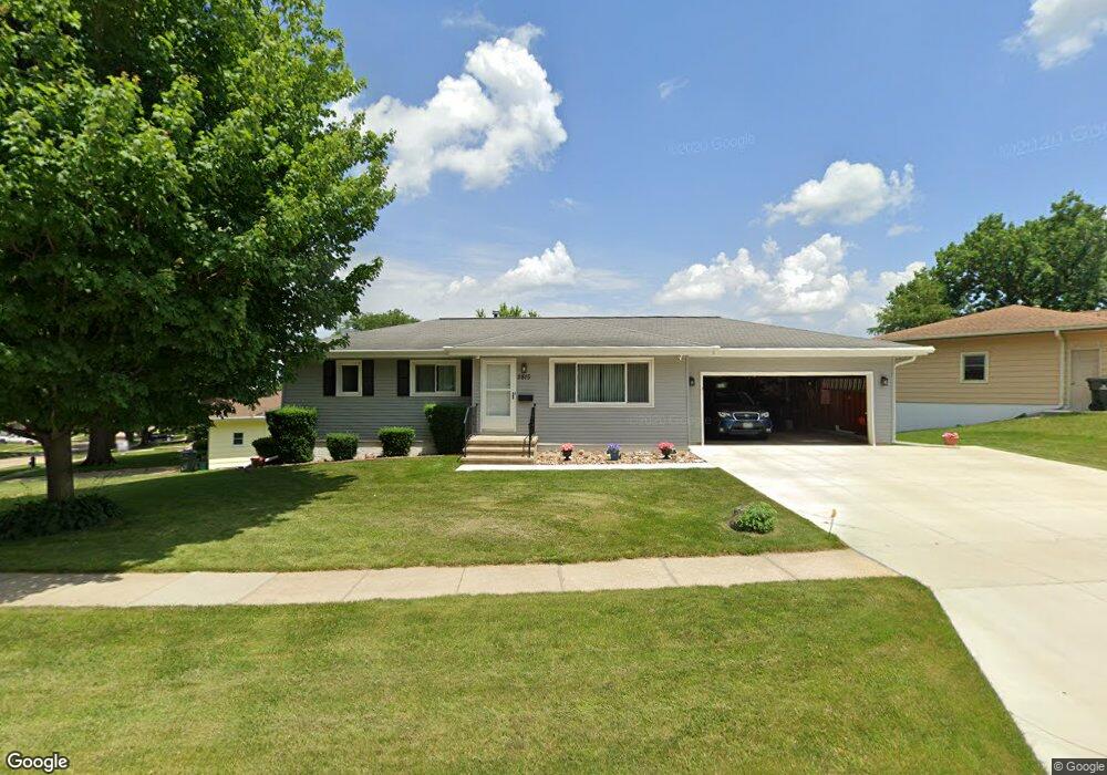 2815 Southland St SW, Cedar Rapids, IA 52404 - photo 1