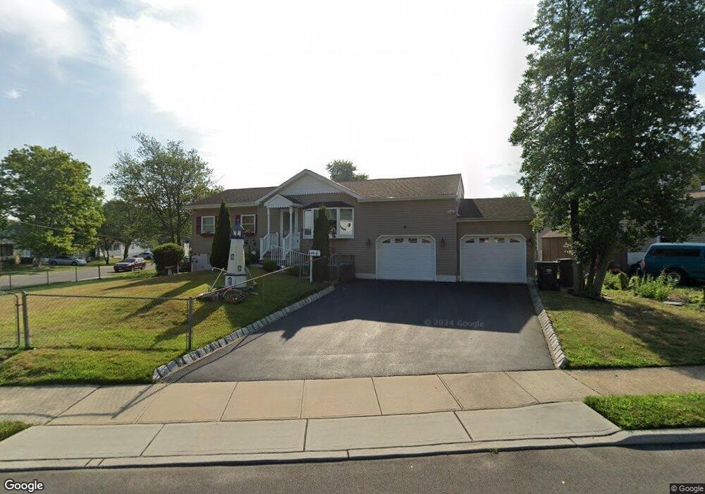8 Wyoming Dr, Hazlet, NJ 07730 - photo 1
