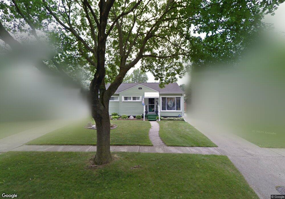 3718 Beechwood Ave, Flint, MI 48506 - photo 1