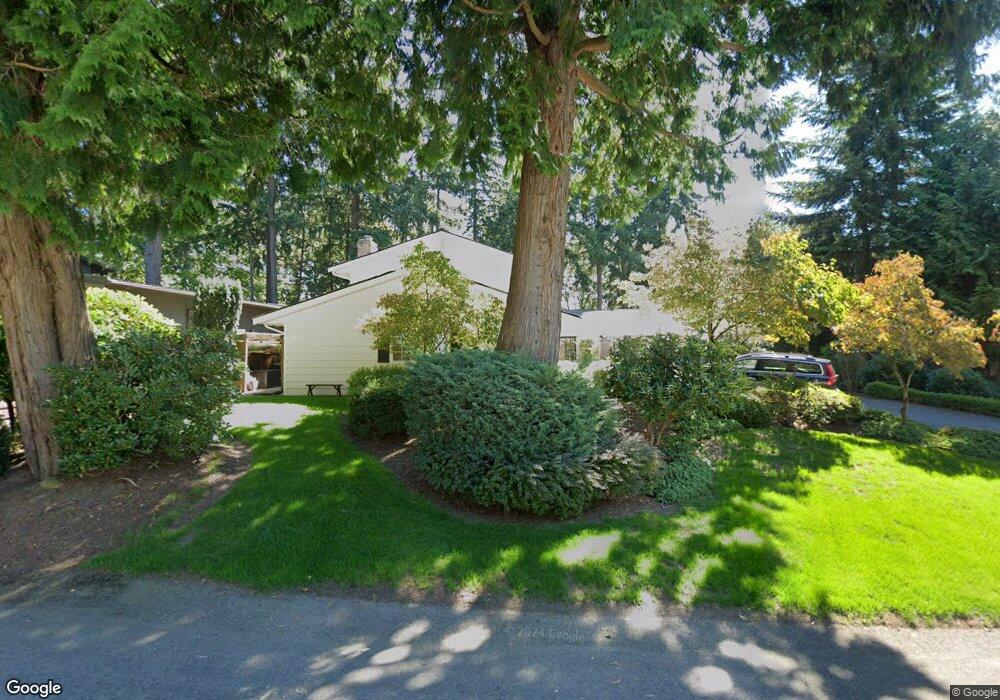 5220 90th Ave SE, Mercer Island, WA 98040 - photo 1