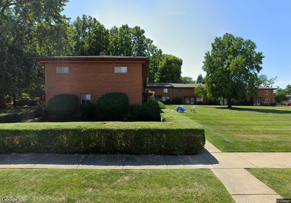 1686 Ridgewick Dr, Wickliffe, OH 44092 - photo 1