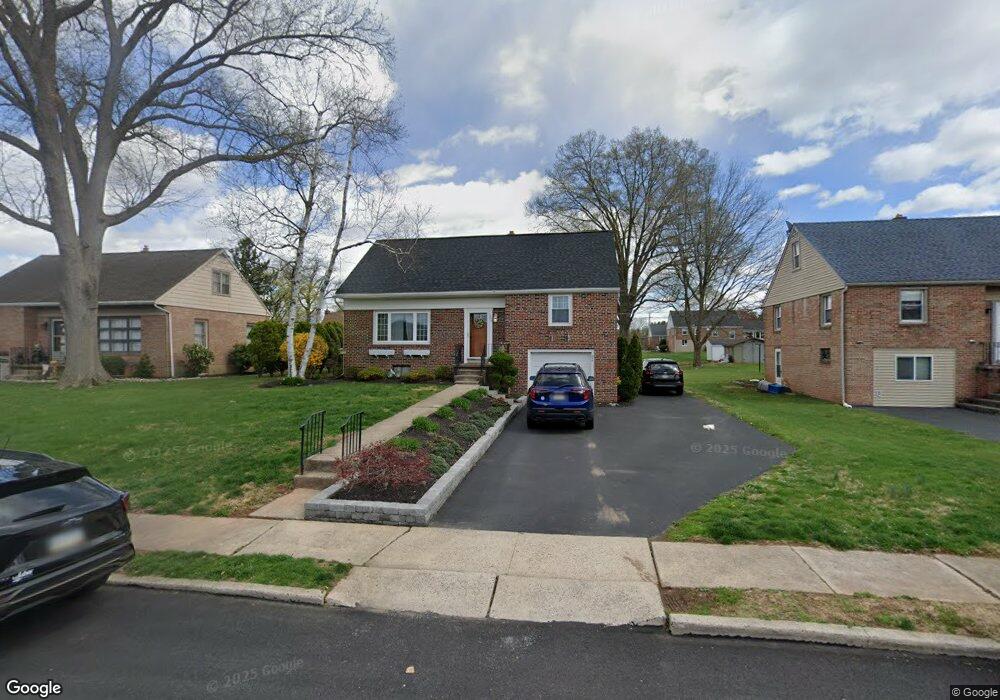 205 W 46th St, Reading, PA 19606 - photo 1