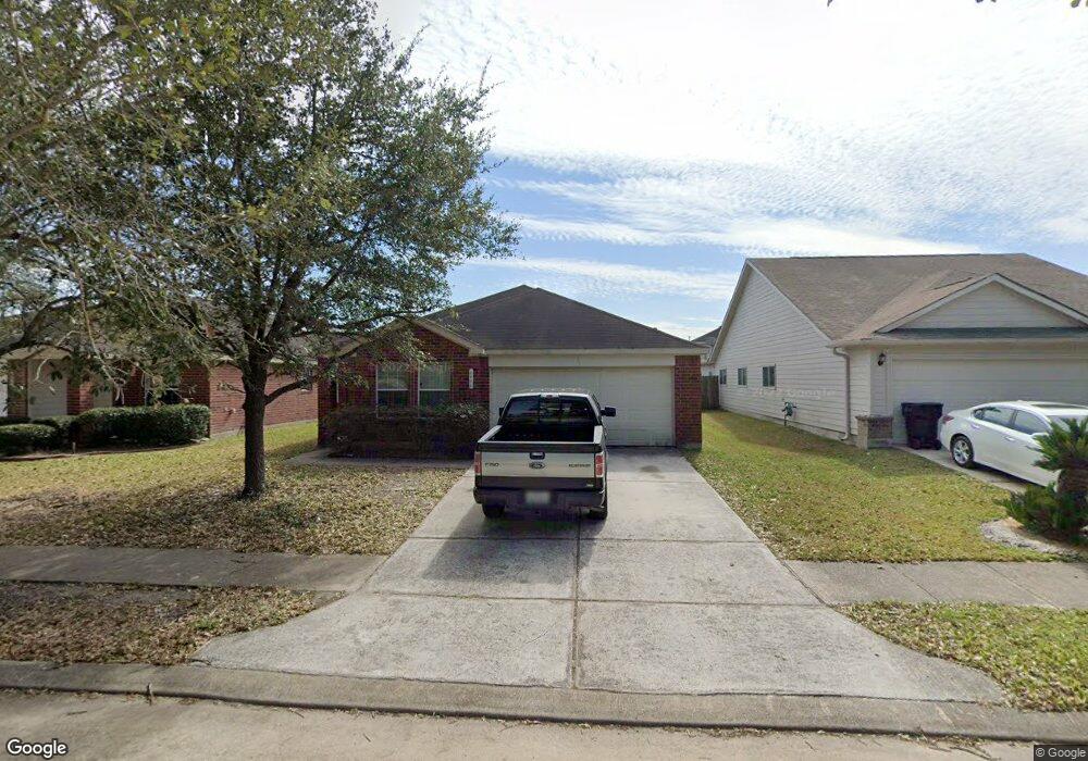 8906 Danbury Hollow Ln, Houston, TX 77075 - photo 1