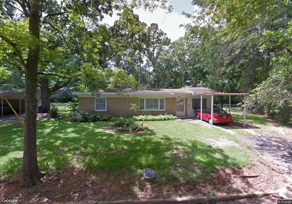 1522 Powers Dr, Tyler, TX 75701 - photo 1