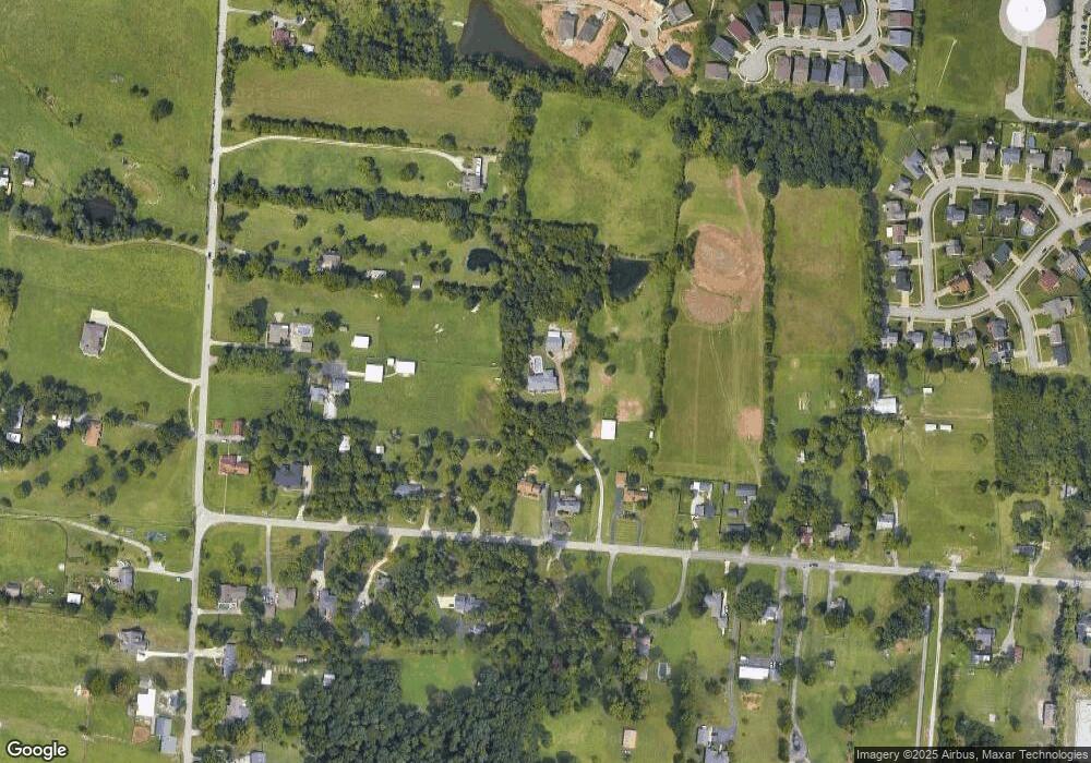 9705 Fairmount Rd, Louisville, KY 40291 - photo 1