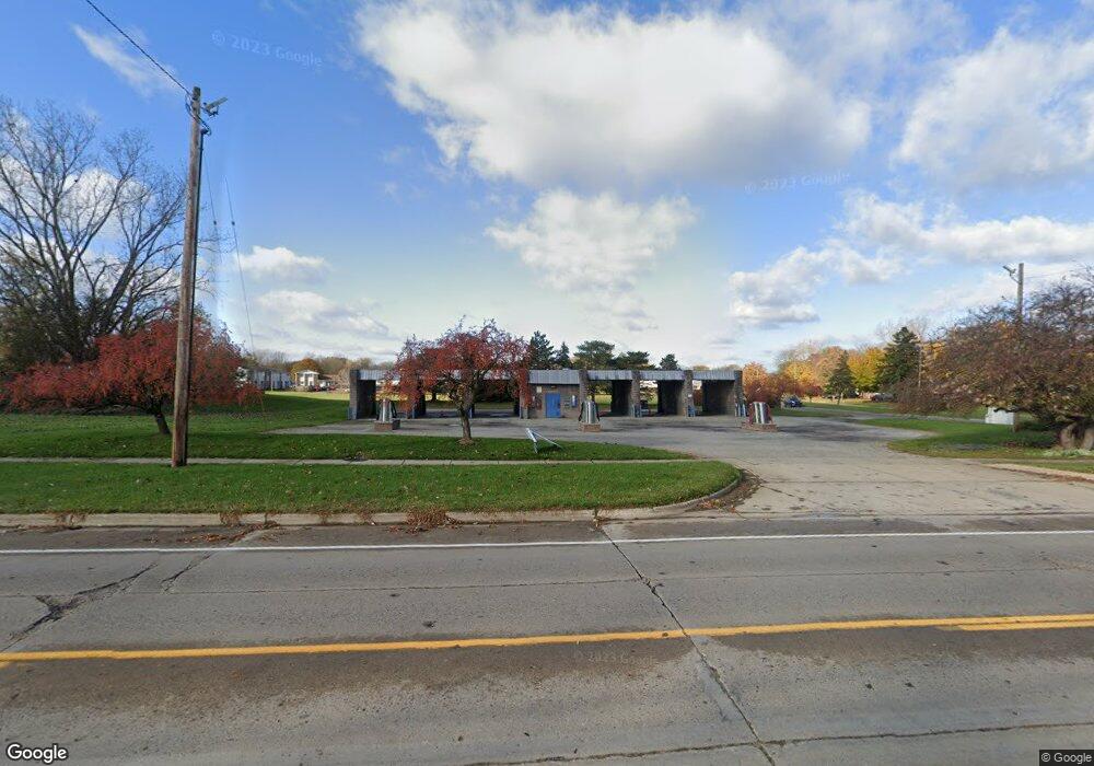 4400 S Waverly Rd, Lansing, MI 48911 - photo 1