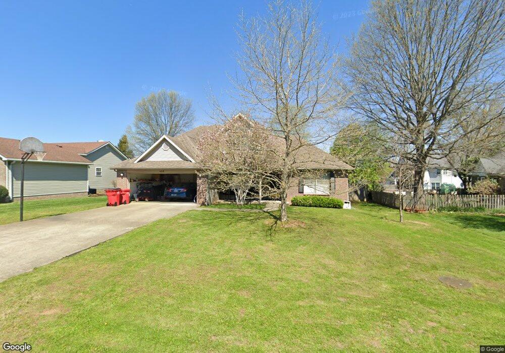 430 Goebel Dr, Frankfort, KY 40601 - photo 1