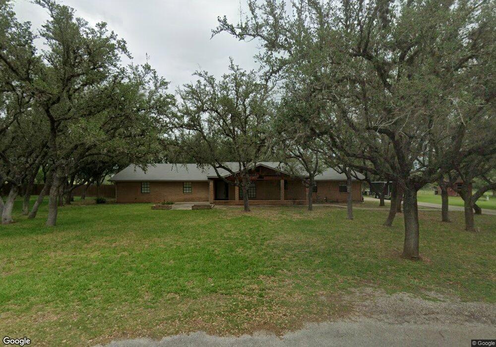7 Windridge Dr, Beeville, TX 78102 - photo 1