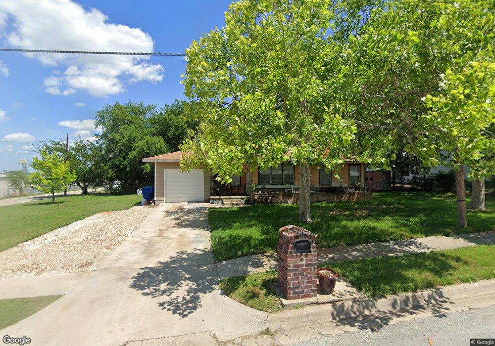 201 Laura St, Copperas Cove, TX 76522 - photo 1