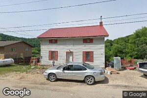 211 Bench St, Lansing, IA 52151