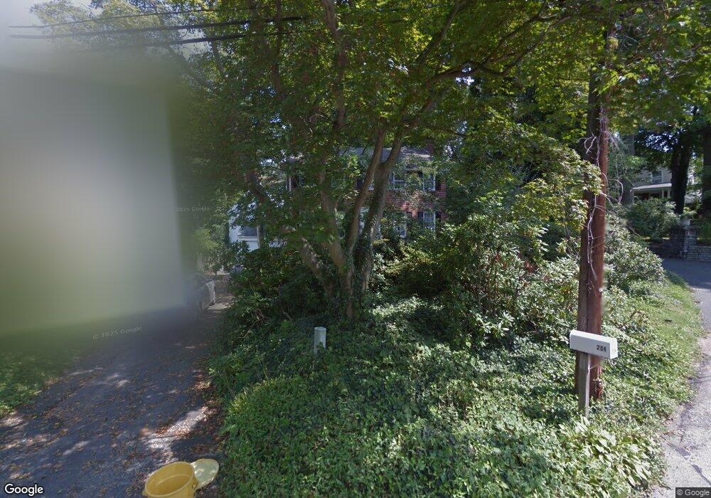 204 Saint Davids Ct, Wayne, PA 19087 - photo 1