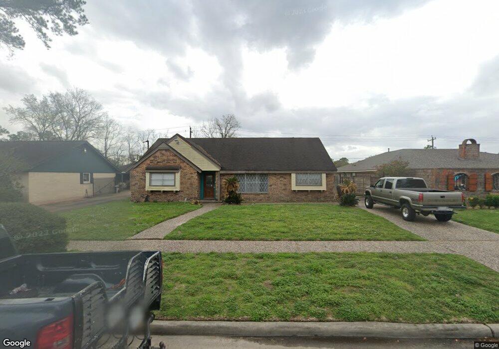 1027 Creekmont Dr, Houston, TX 77091 - photo 1