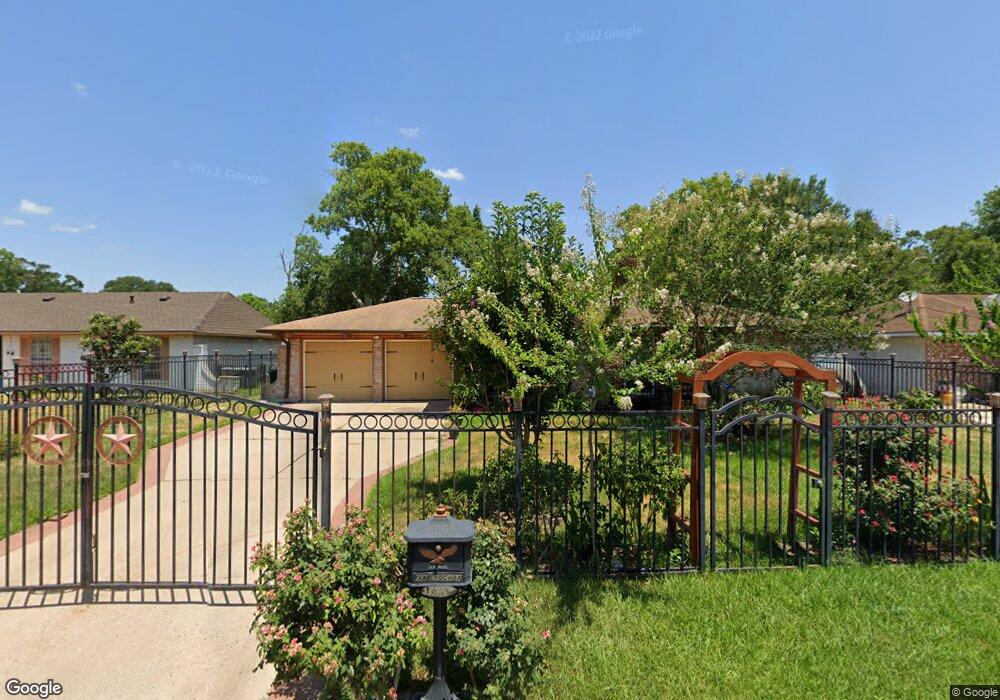 1410 Rainy River Dr unit 770, Houston, TX 77088 - photo 1