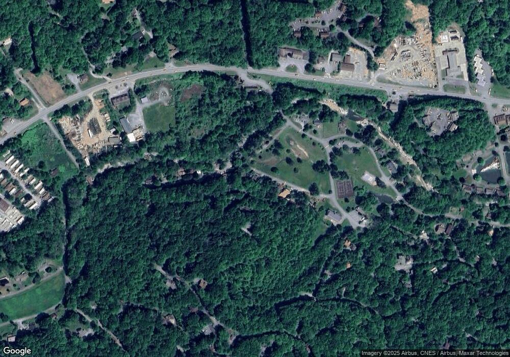 122 122 Trout Ponds Ln, Banner Elk, NC 28604 - photo 1