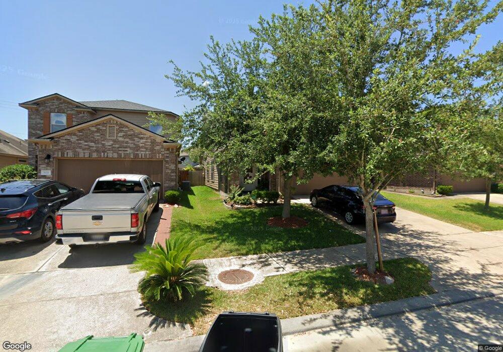 9114 Fuqua Breeze Dr, Houston, TX 77075 - photo 1