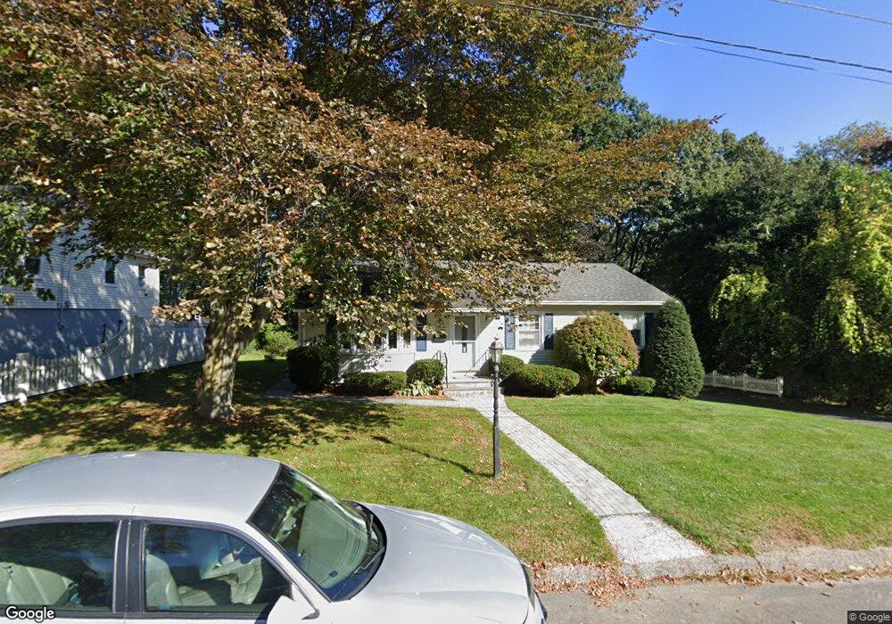 120 Pineridge Rd, Waterbury, CT 06706 - photo 1