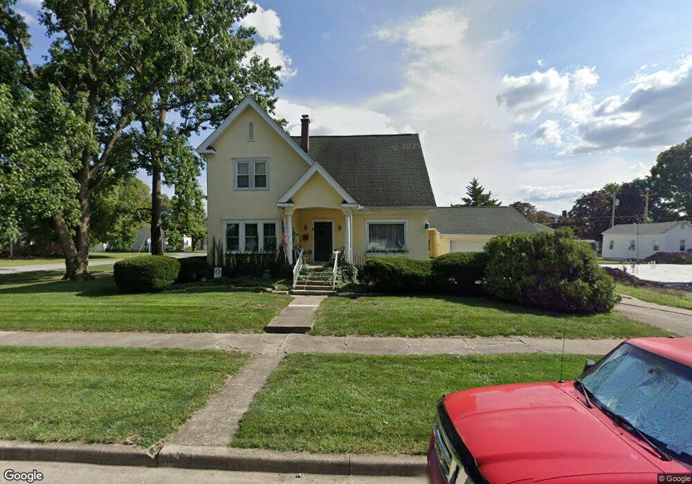 115 E Ensey St, Tuscola, IL 61953 - photo 1