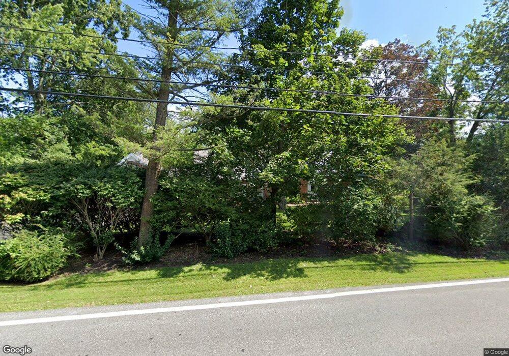 664 St Davids Ln, Schenectady, NY 12309 - photo 1