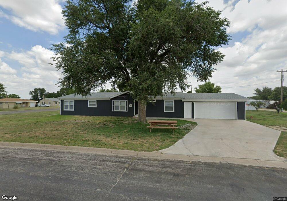 506 Hazel Ave, Wakeeney, KS 67672 - photo 1