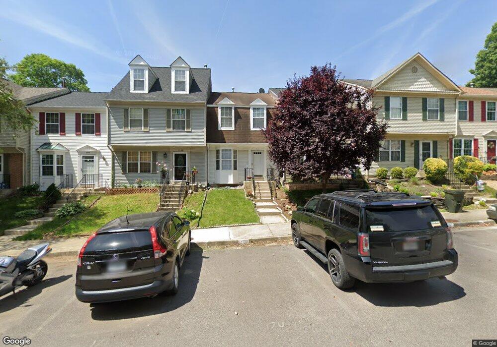 7636 Whitly Way, Lorton, VA 22079 - photo 1