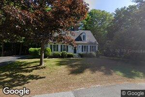 141 Park St, Farmingdale, ME 04344