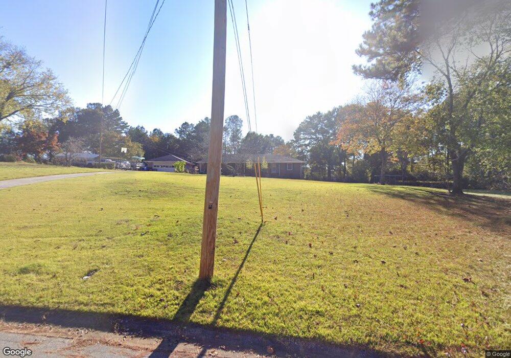 92 Nathan Cir, Alpharetta, GA 30009 - photo 1