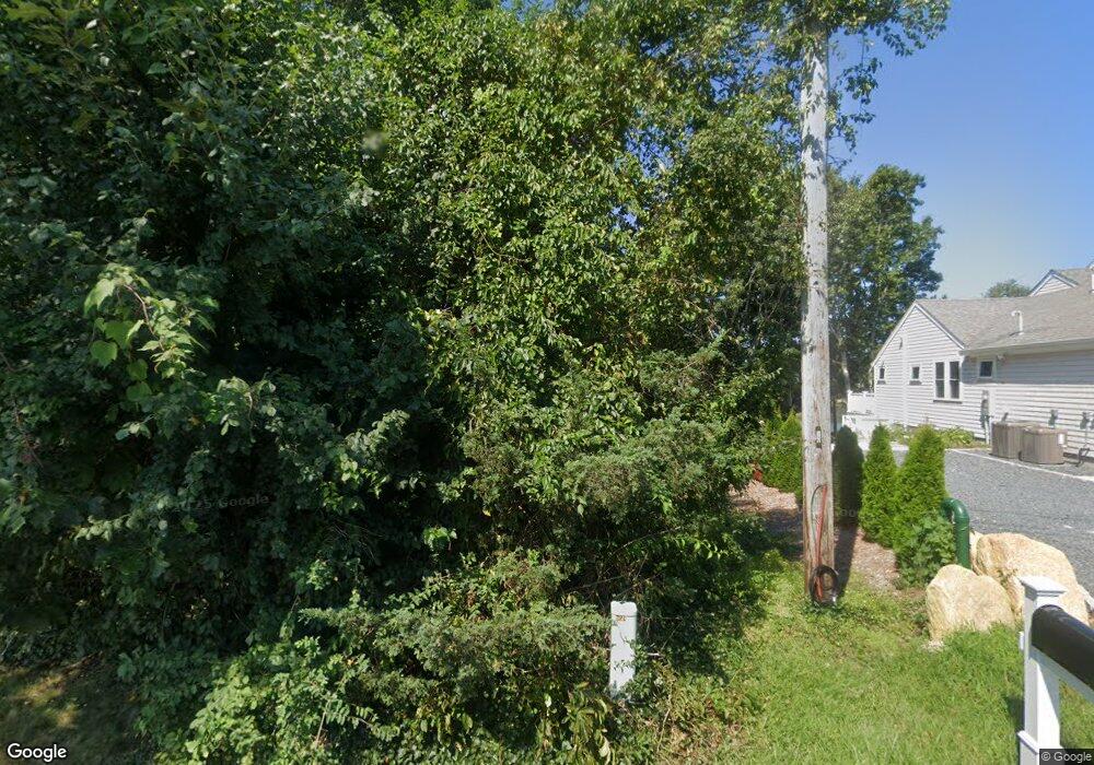 20 Warren Rd, Bourne, MA 2532 - photo 1