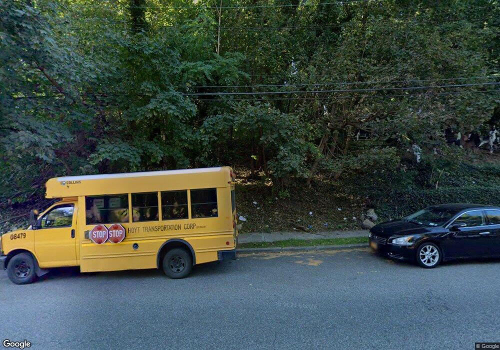 262 Brighton Ave, Staten Island, NY 10301 - photo 1