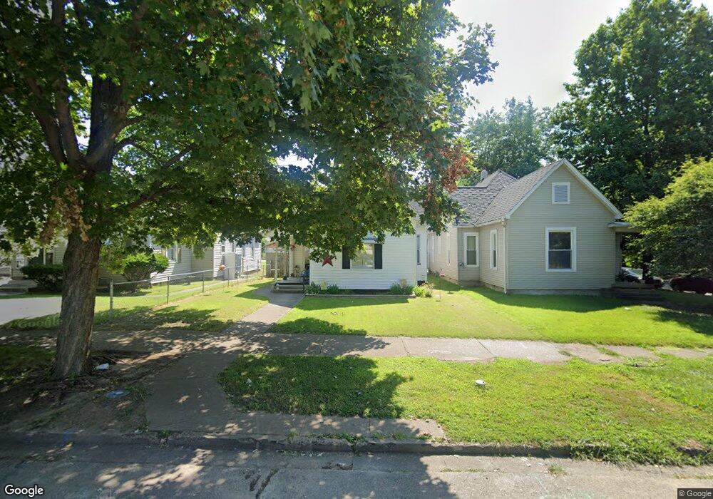 1726 S 4th St, Terre Haute, IN 47802 - photo 1