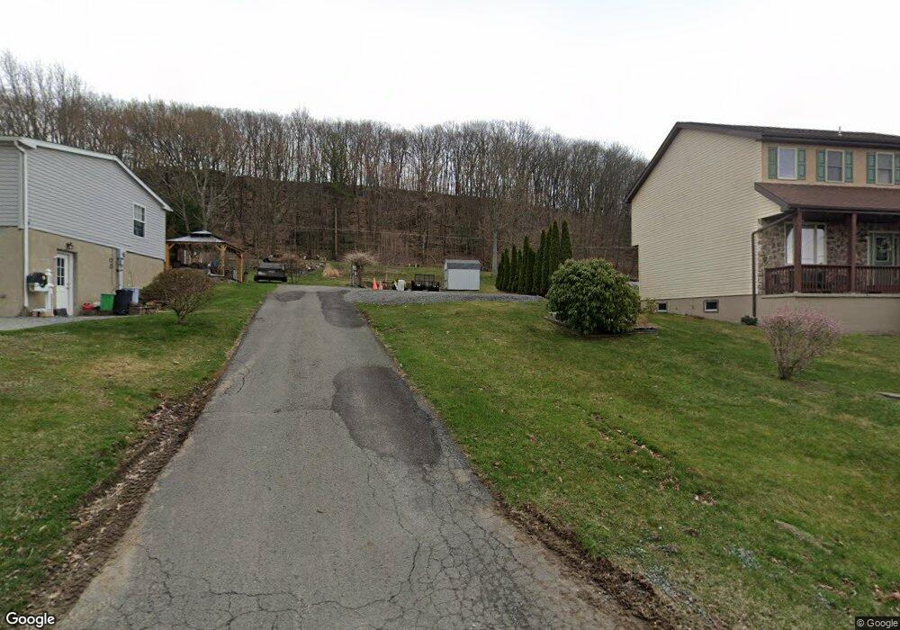 887 Rock St, Archbald, PA 18403 - photo 1