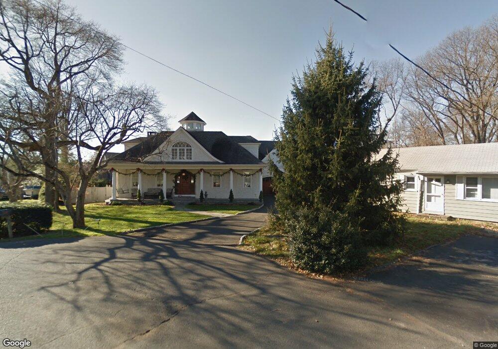 20 Dialstone Ln, Riverside, CT 06878 - photo 1